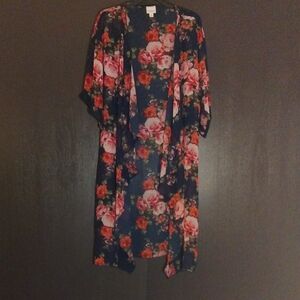 Vibrant Navy And Pink Floral Open-Front Kimono